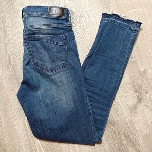 •EXPRESS• MID RISE ANKLE LEGGING JEANS